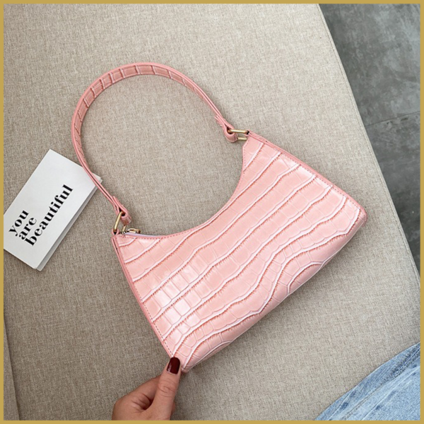 korean trendy chic slingbag/handbag for going-out.